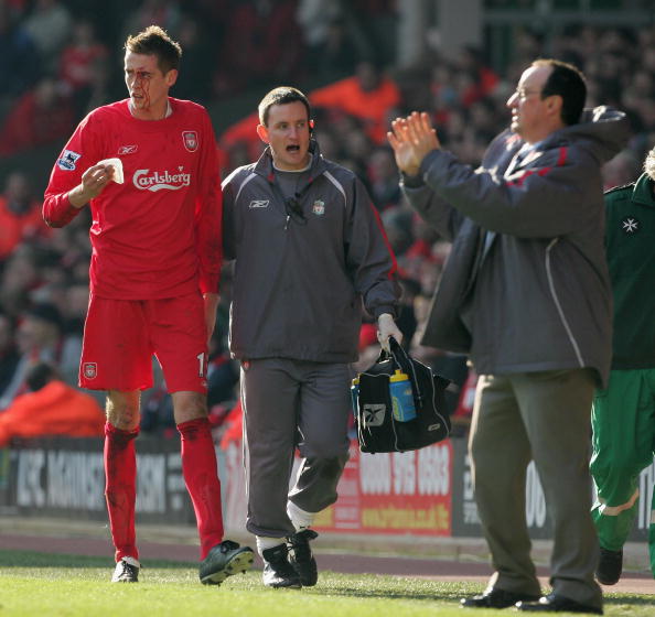 每体：巴萨内部对亚马尔每次客场都成为“头号公敌”感到担忧