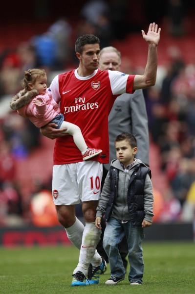 贝恩37分6板5助 NBA终魔术125-120公 牛约什-吉迪22分