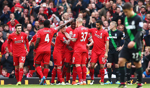 自2012年以来，戴奇是首位欧战开局3场零封的英格兰主教练（戴奇成2012年以来首位在欧战前三场全部零封的英格兰主帅）