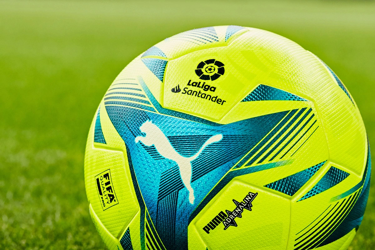 长春亚泰为降级致歉：将稳住根基，力争在一两年内重返中超