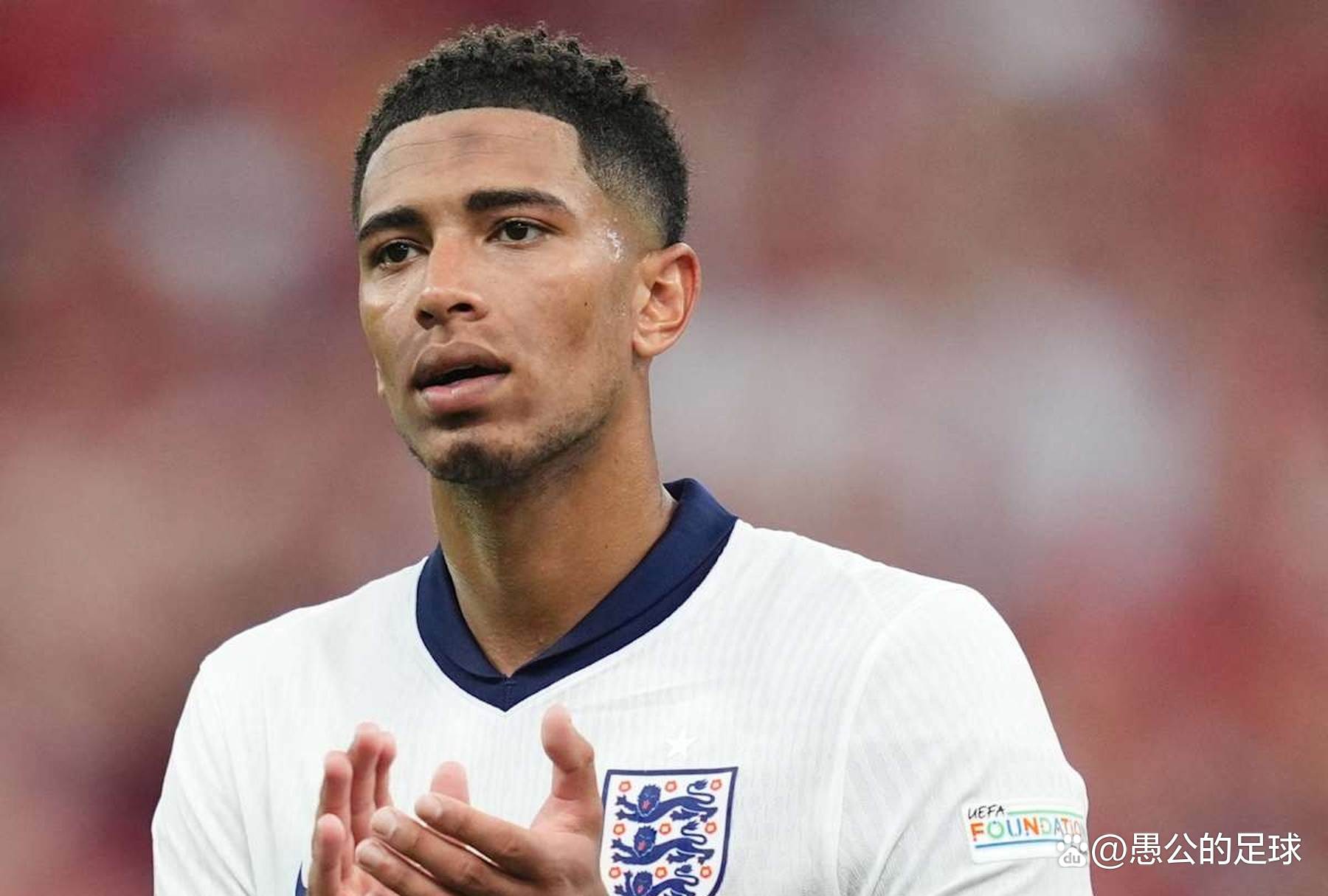 佛罗里达州Hollywood Hard Rock新吉他塔楼完工