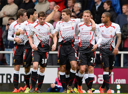 阿贾克斯门将谈表现起伏：主客场用球不同，没踢过球的不会懂