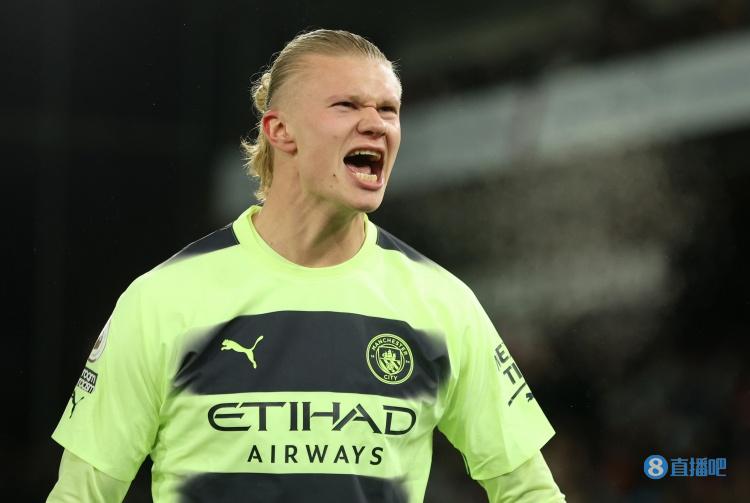 罗马诺：加纳乔与贝西克塔斯的转会传闻不实，他想留在英超（罗马诺：加纳乔不会加盟贝西克塔斯，愿继续在英超效力）