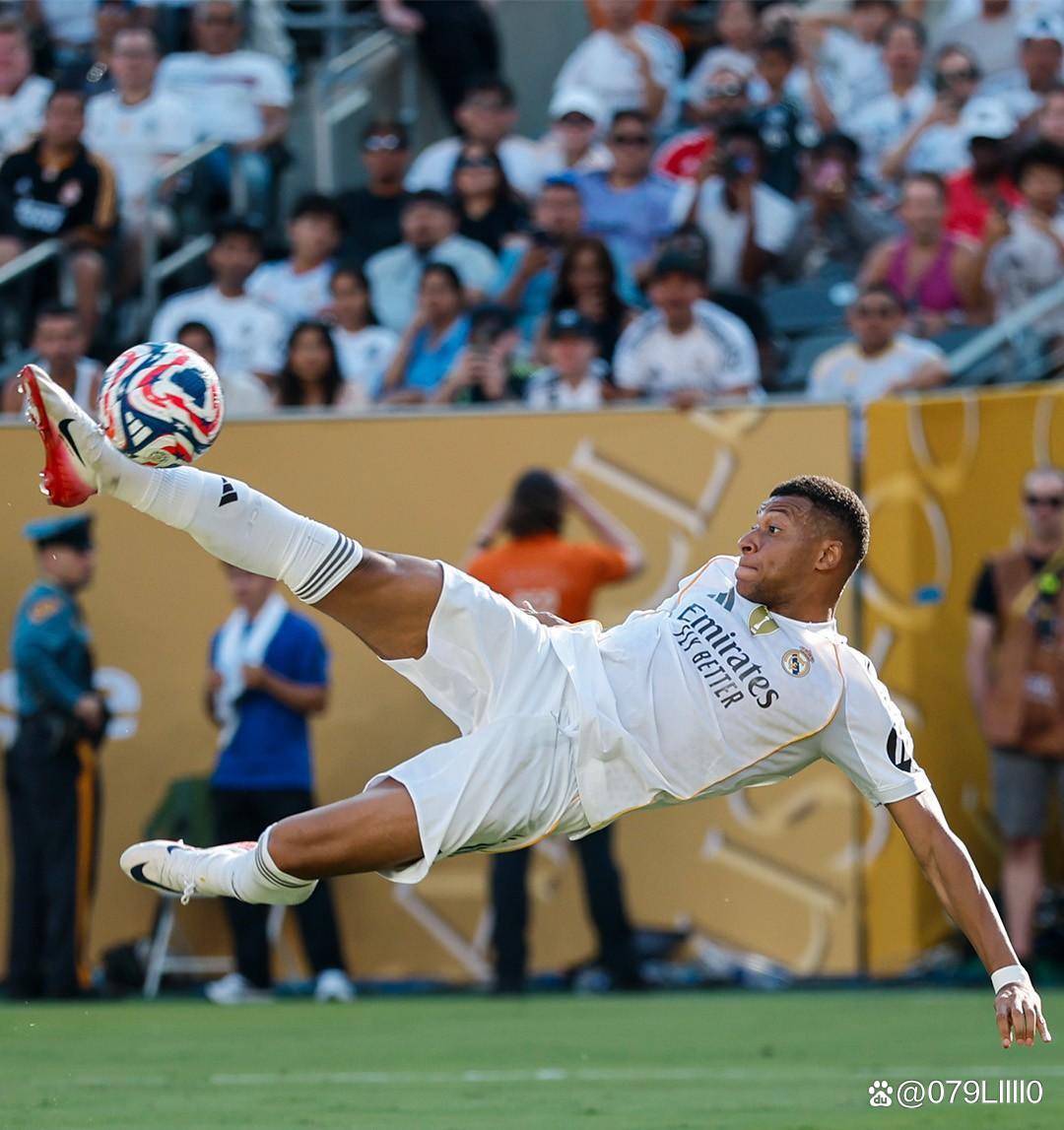 若出战多特，B席将成为第4位欧冠出场达到100次的葡萄牙球员（对阵多特若登场，B席将成欧冠百场第4位葡萄牙球员）