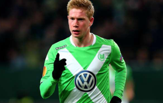 美媒：锡安前队友称锡安拥有詹姆斯级别的天赋，本可以更出色