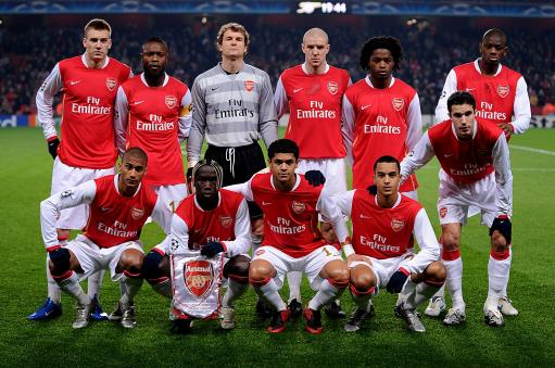 姆巴佩双响+库尔图瓦神扑！皇马3-0大胜重回正轨，阿诺德伤退成隐忧